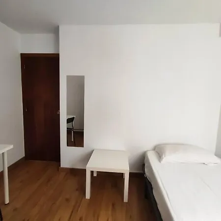 Apartman Vibescoruna- Porto 8 *